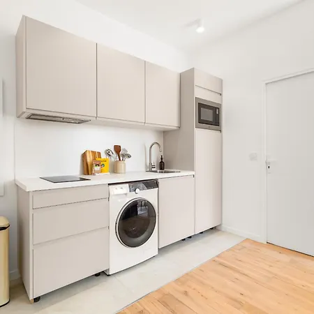 Διαμέρισμα Bright & Charming 1 Bedroom *