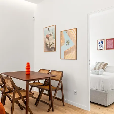Bright & Charming 1 Bedroom Διαμέρισμα *