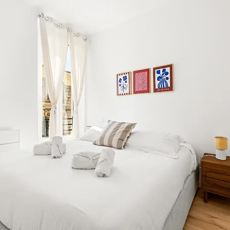 Bright & Charming 1 Bedroom Διαμέρισμα *