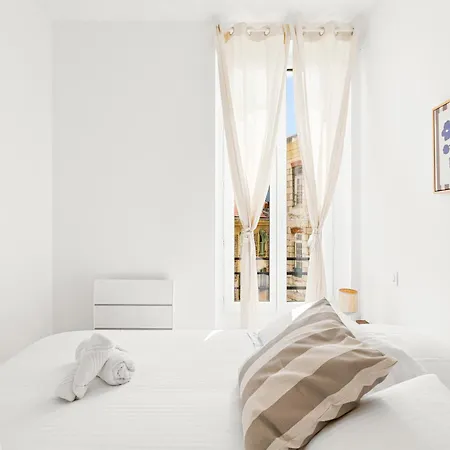 Bright & Charming 1 Bedroom Διαμέρισμα Νίκαια